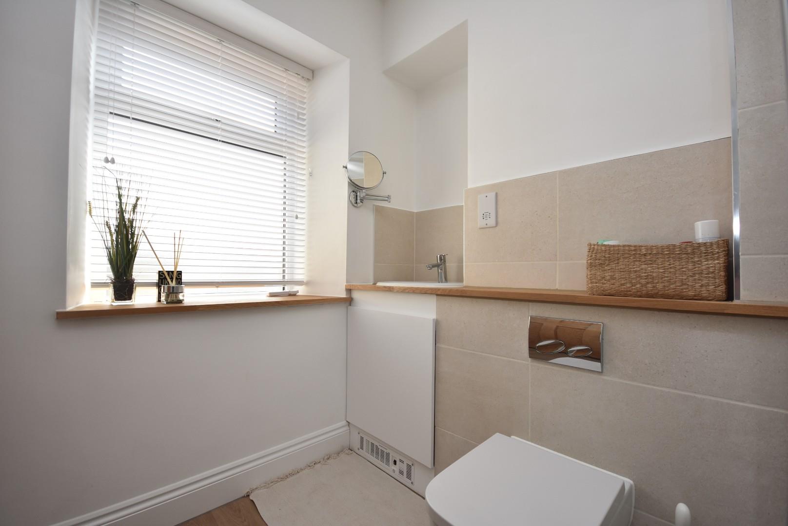 1A Sully Terrace, Penarth, Vale of Glamorgan, CF64 3DS